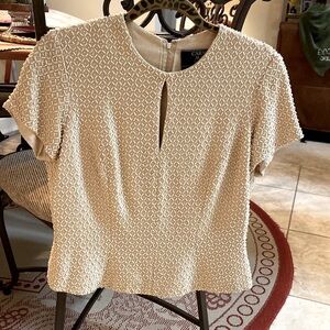 Carmen Marc Valvo Vintage Cream/Gold Pearl Bead Top silk lined Peep Hole - Sz 6P